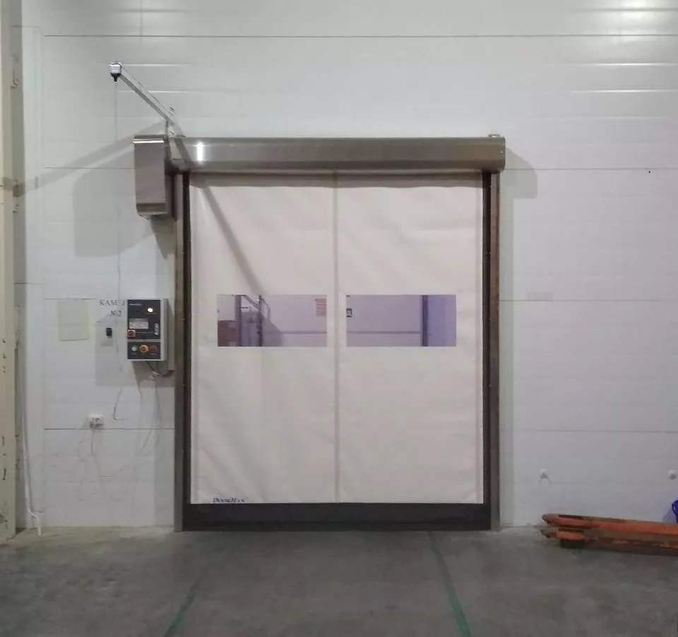 Установка скоростных ПВХ ворот спиральных в Калинковичах